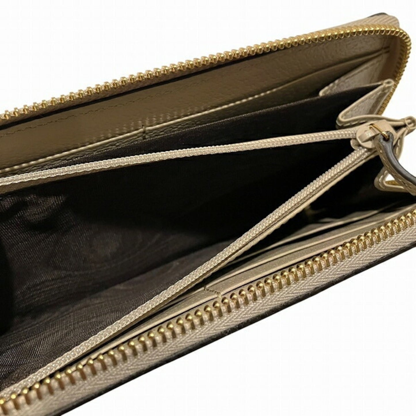 Gucci Beige White Gg Supreme Canvas Leather Long Wallet (Bi-Fold)