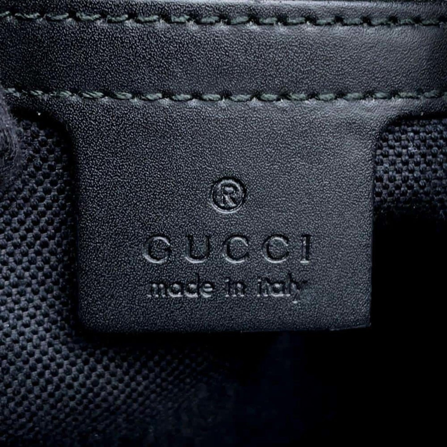 Gucci Black Gg Supreme Leather Messenger Bag Shoulder Bag