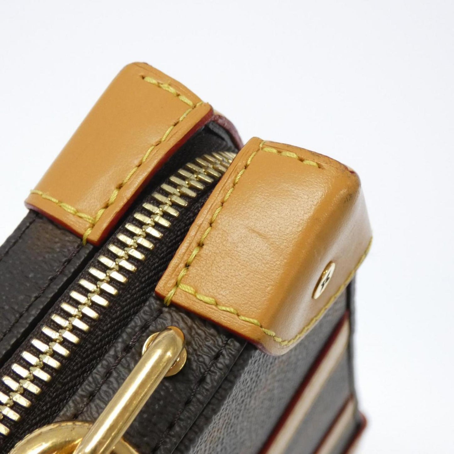 Louis Vuitton Marron Coated Canvas Shoulder Bag