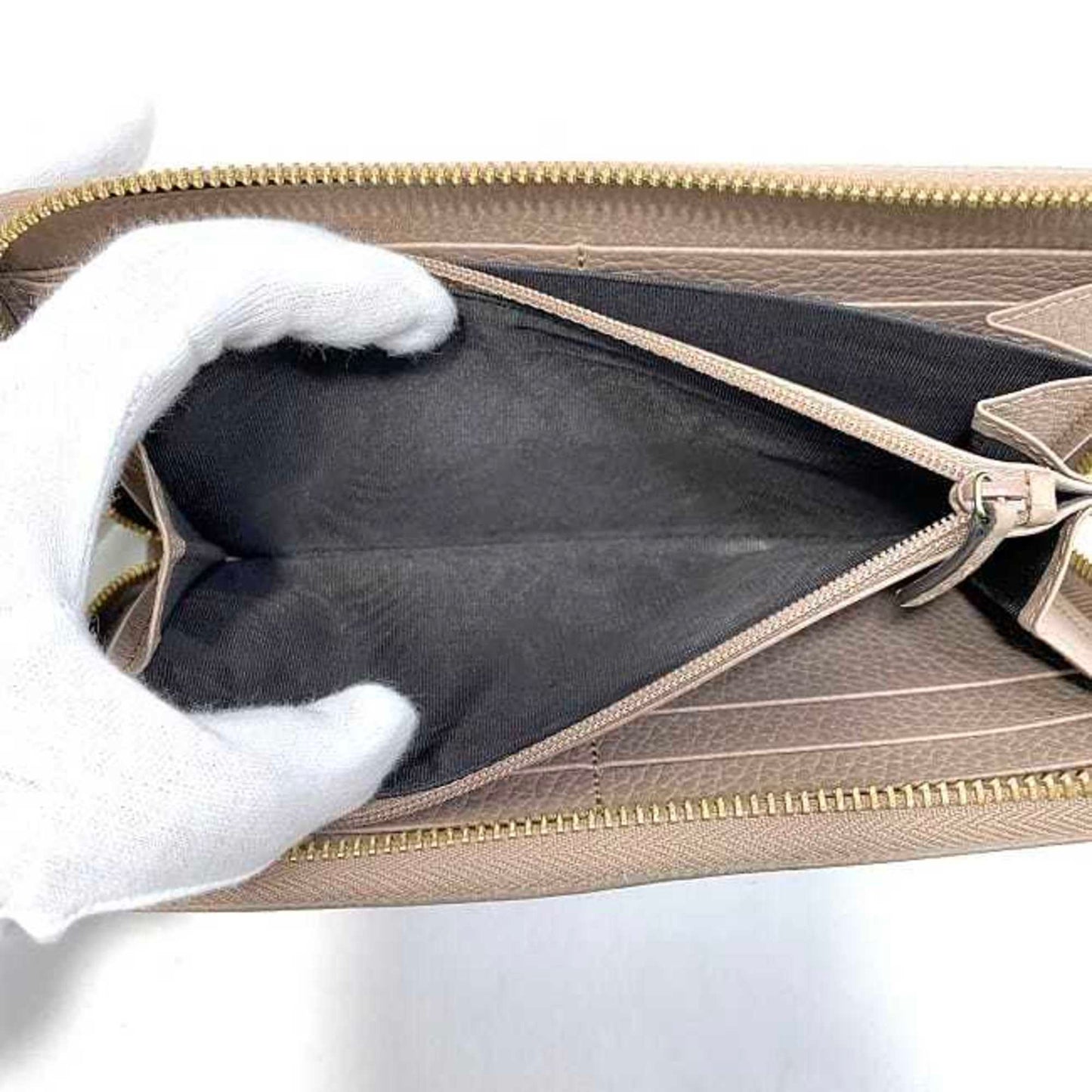 Gucci Pink Beige Leather Long Wallet (Bi-Fold)