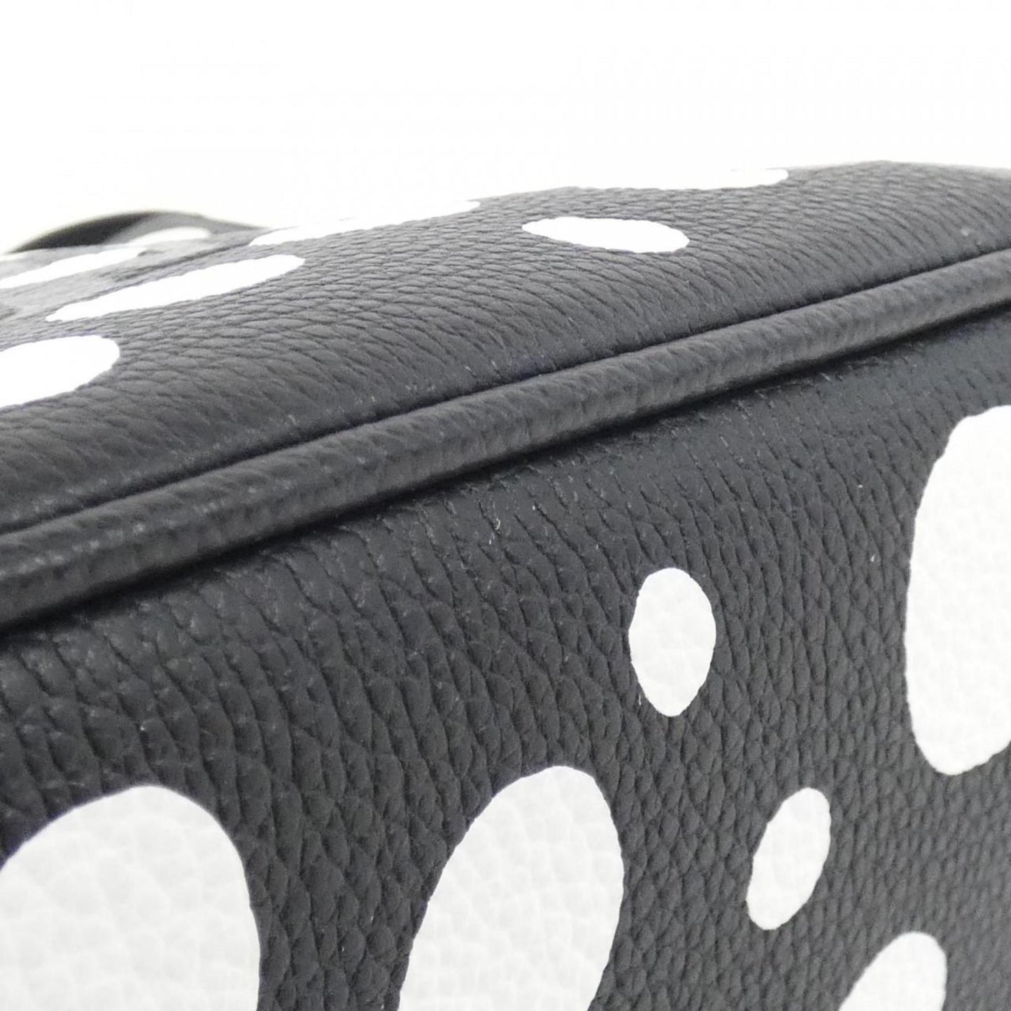 Louis Vuitton Black Monogram Empreinte Shoulder Bag