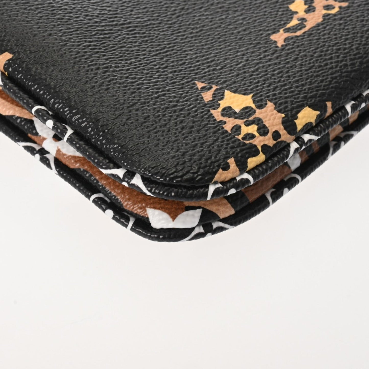 Louis Vuitton Black Brown Monogram Monogram Pochette Shoulder Bag