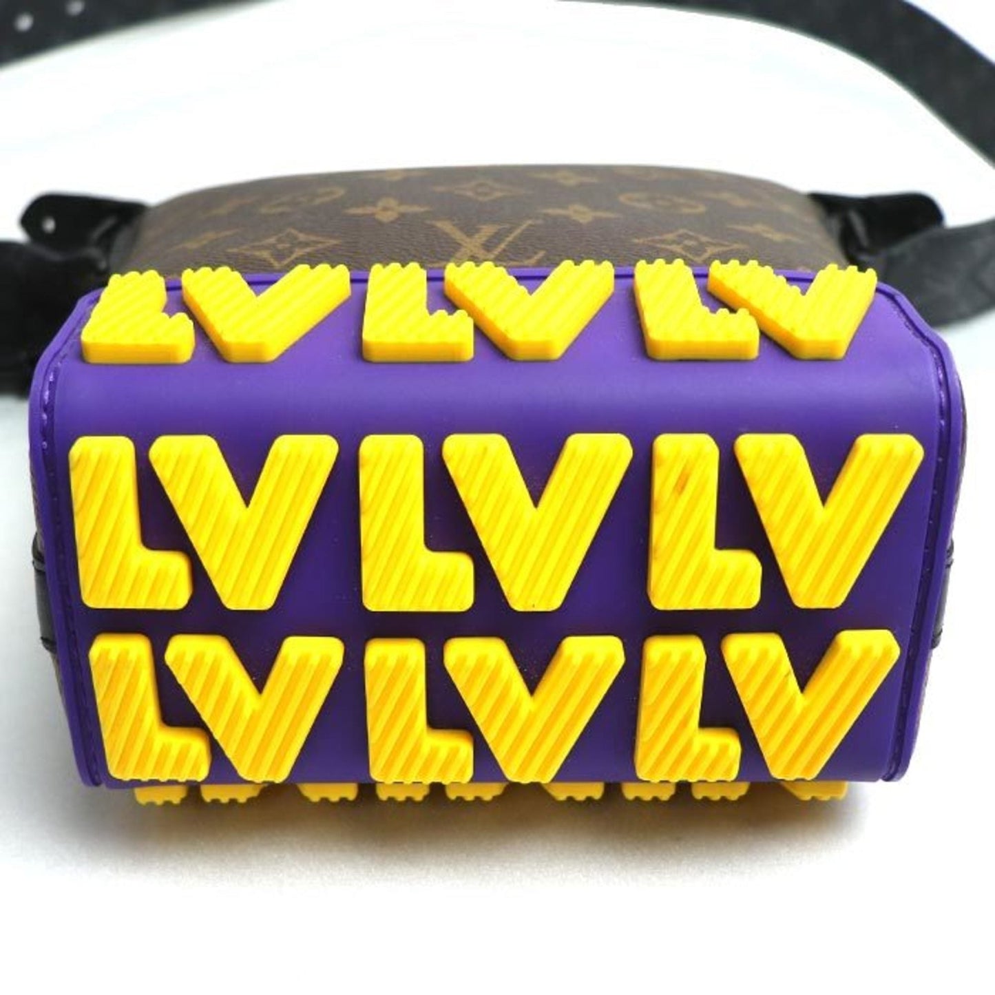 Louis Vuitton Monogram Canvas Shoulder Bag