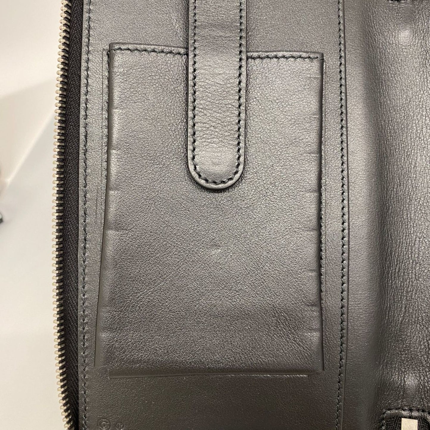 Gucci Black Leather Long Wallet (Bi-Fold)