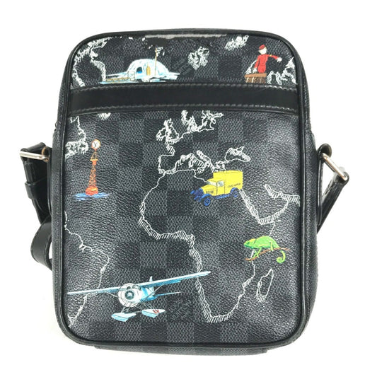 Louis Vuitton Black Other Shoulder Bag ()