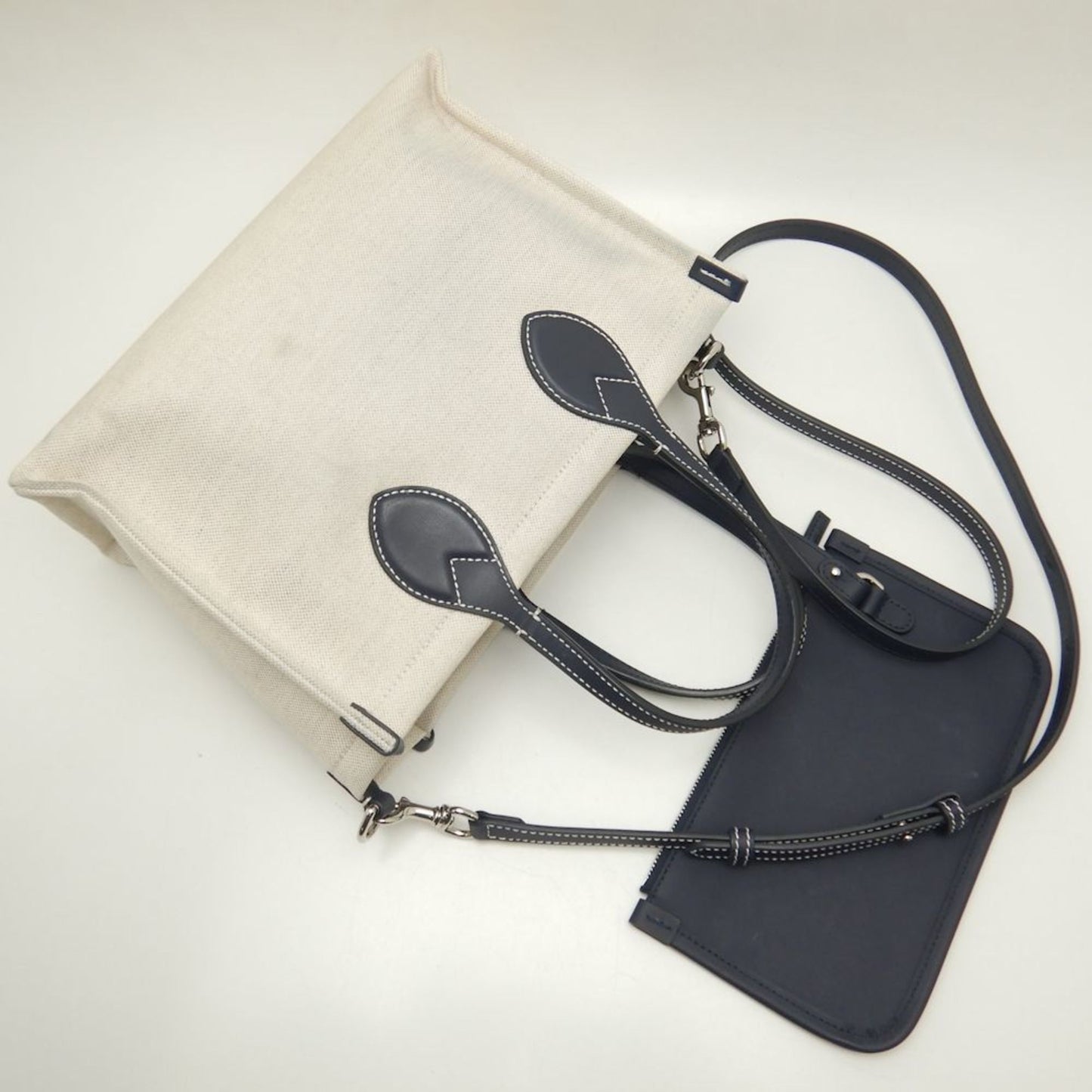 Gucci Beige Navy Canvas Tote Bag