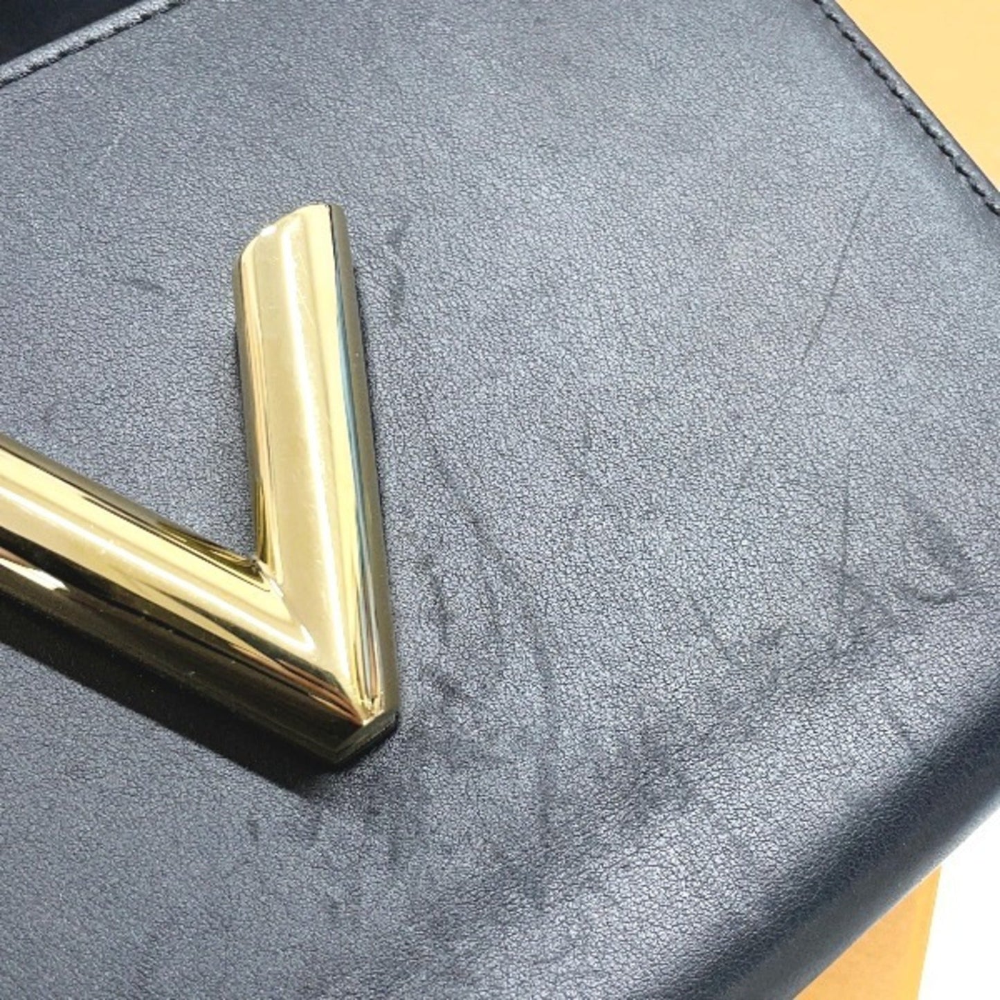 Louis Vuitton Black Leather Shoulder Bag