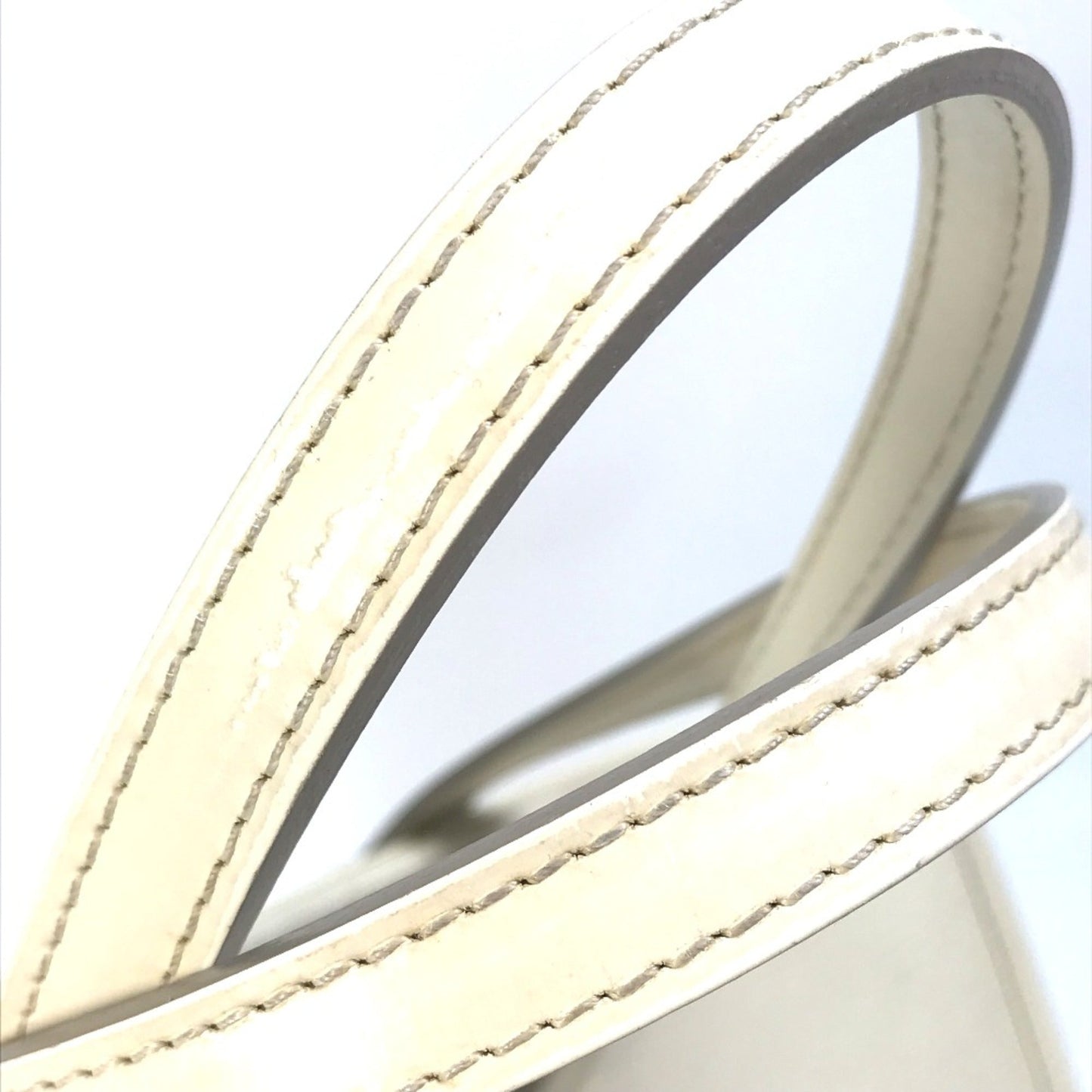 Louis Vuitton White Leather Shoulder Bag