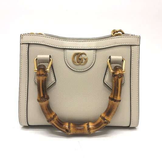 Gucci White Leather Shoulder Bag ()