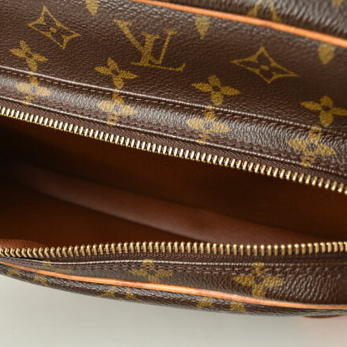 Louis Vuitton Monogram Monogram Shoulder Bag