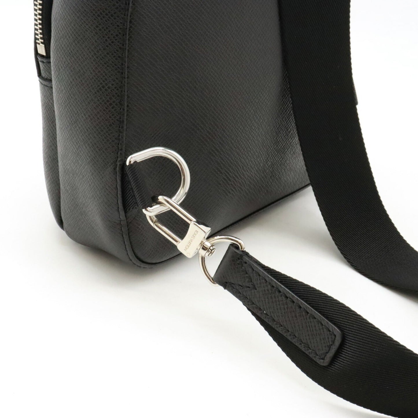 Louis Vuitton Black Noir Taiga Leather Shoulder Bag Sling Bag