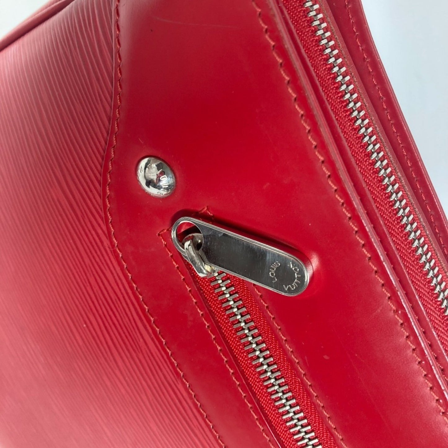 Louis Vuitton Castilian Red Red Color Epi Leather Shoulder Bag