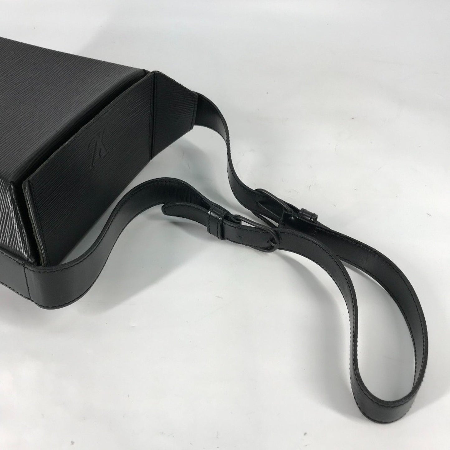 Louis Vuitton Black Leather Shoulder Bag