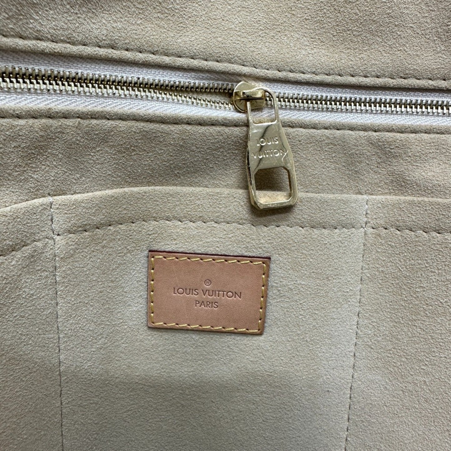 Louis Vuitton White Other Shoulder Bag