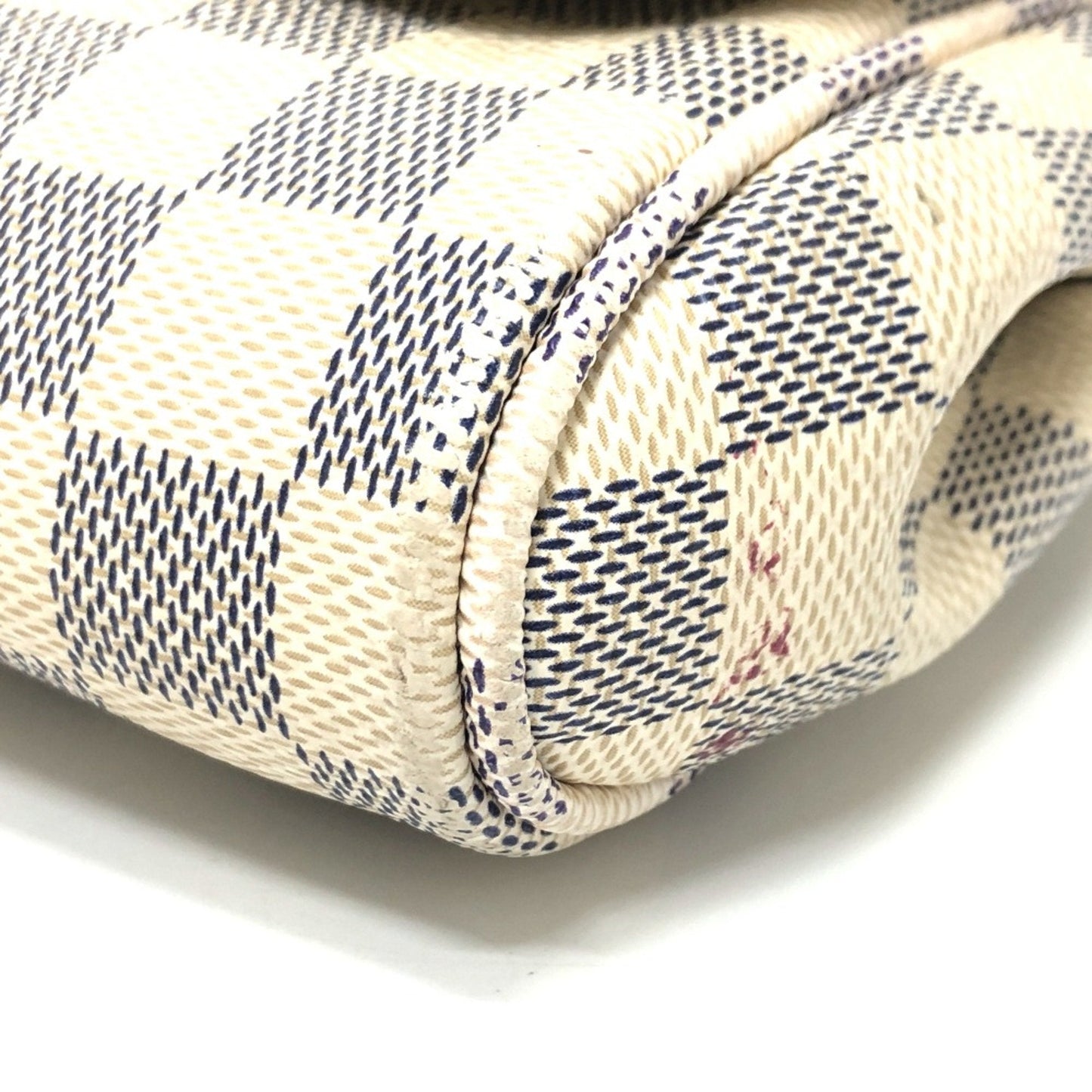 Louis Vuitton White Other Shoulder Bag