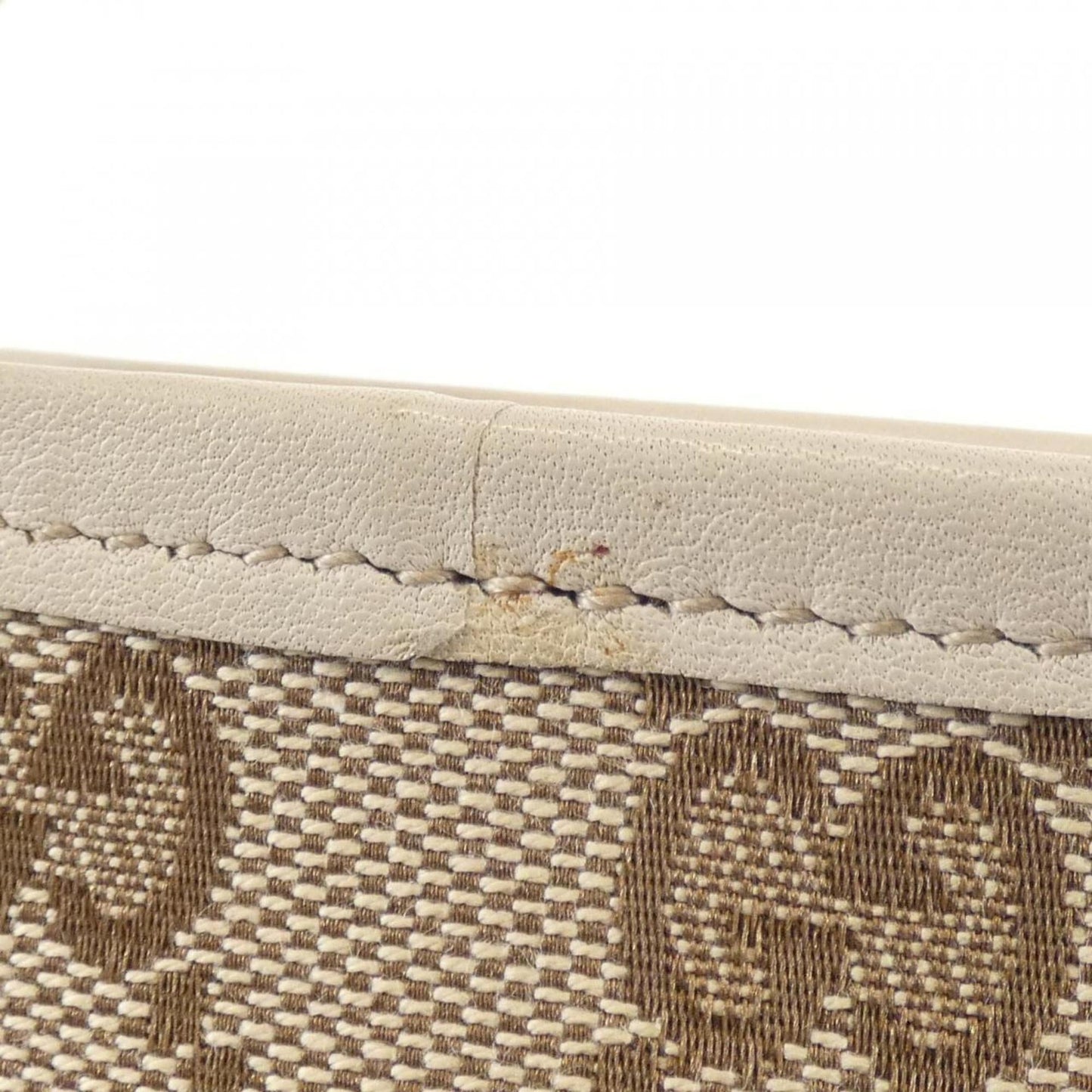 Gucci Gg Canvas Beige Ivory Gg Canvas Shoulder Bag