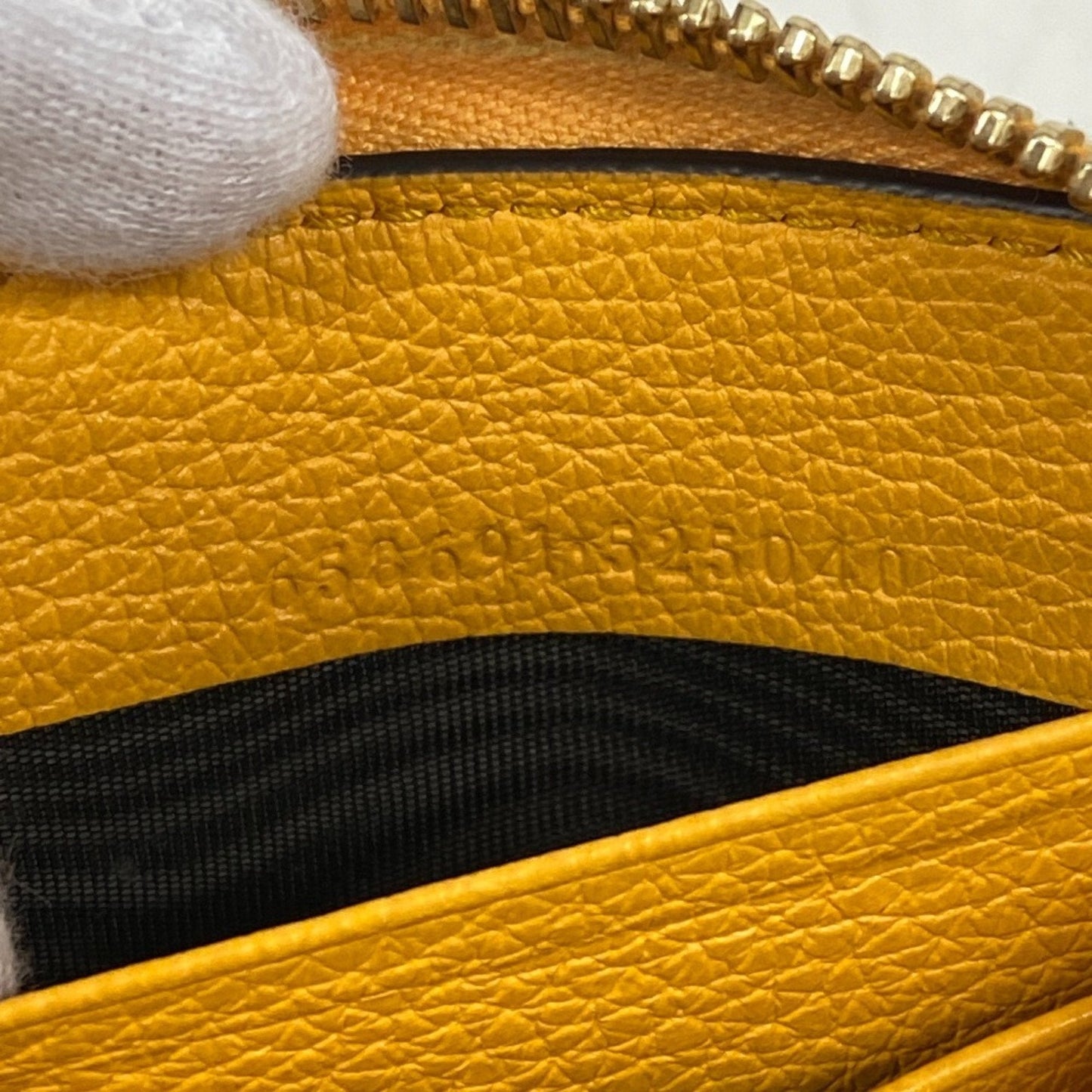 Gucci Yellow Leather Wallet (Bi-Fold)