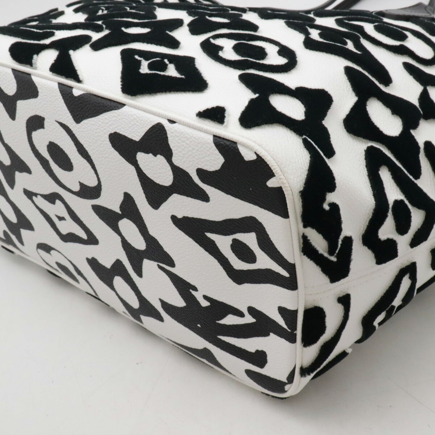 Louis Vuitton Black Monogram White Monogram Pouch Shoulder Bag Tote Bag