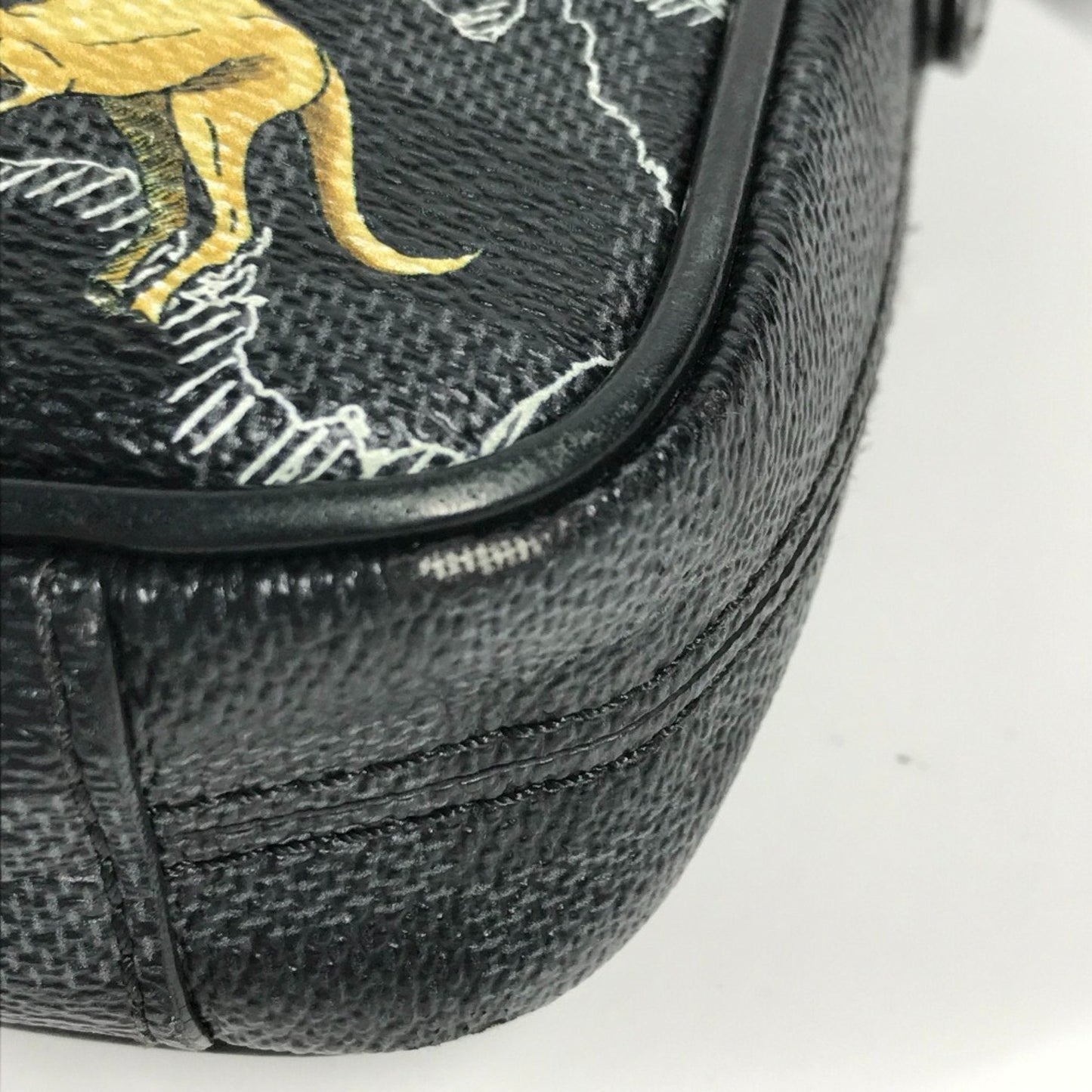 Louis Vuitton Black Other Shoulder Bag