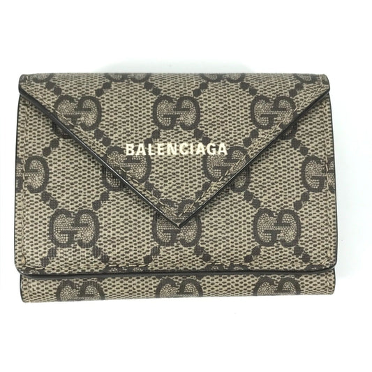 Gucci Beige Other Wallet (Tri-Fold) ()