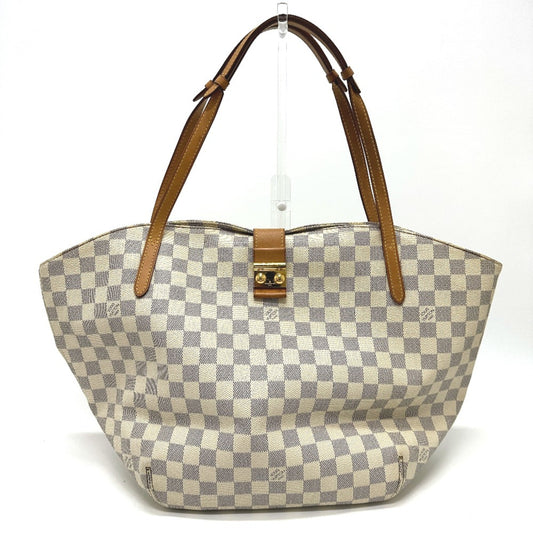 Louis Vuitton White Other Shoulder Bag ()