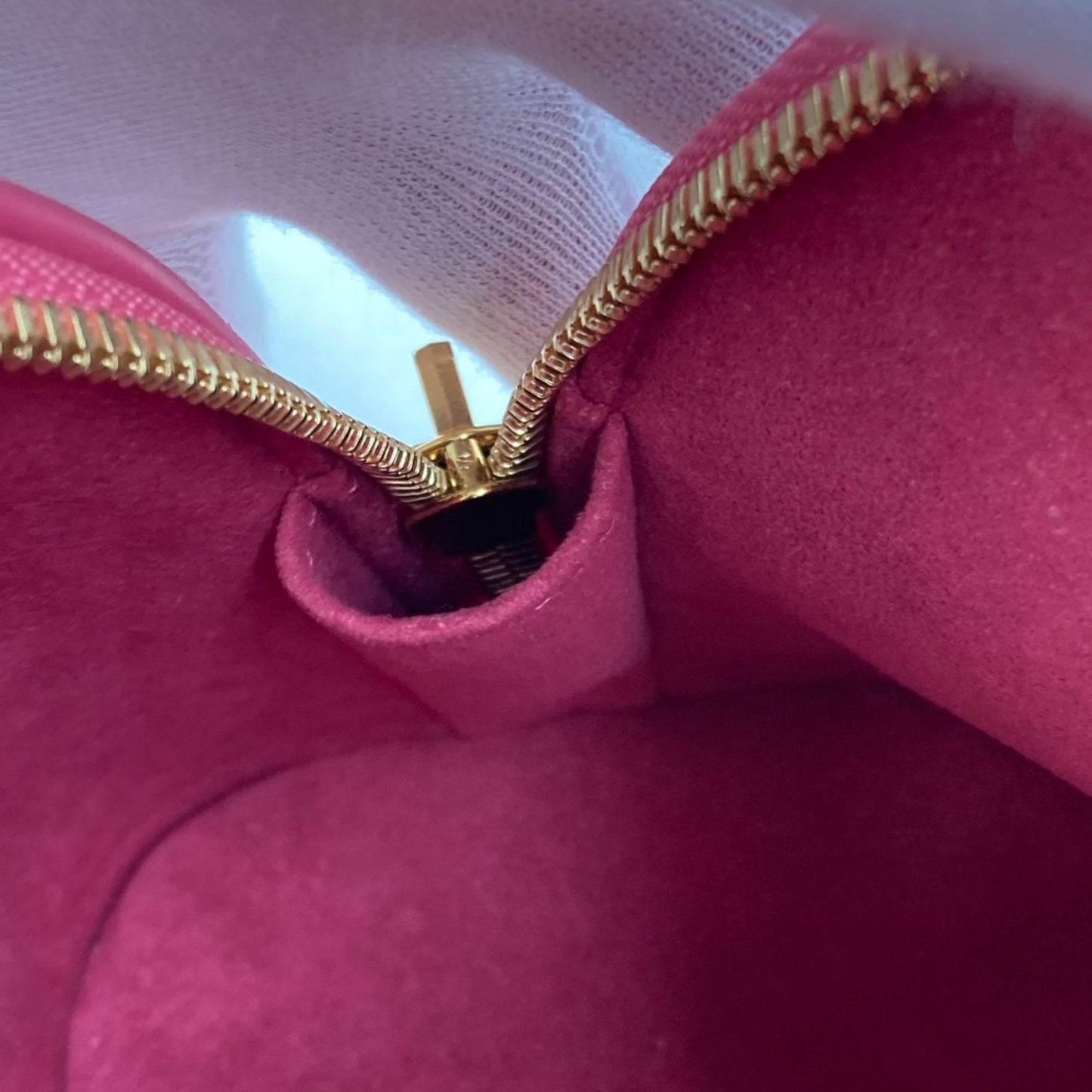 Louis Vuitton Pink Leather Shoulder Bag