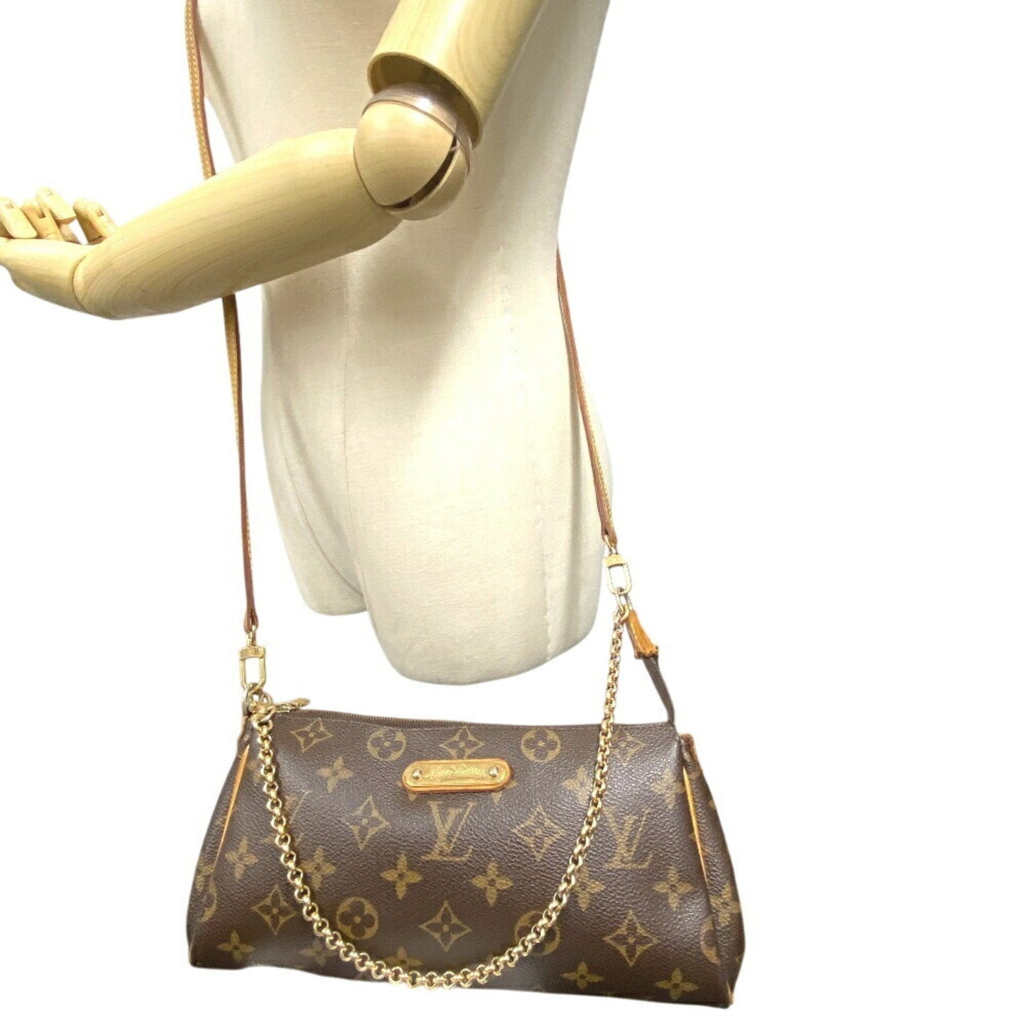 Louis Vuitton Brown Leather Shoulder Bag