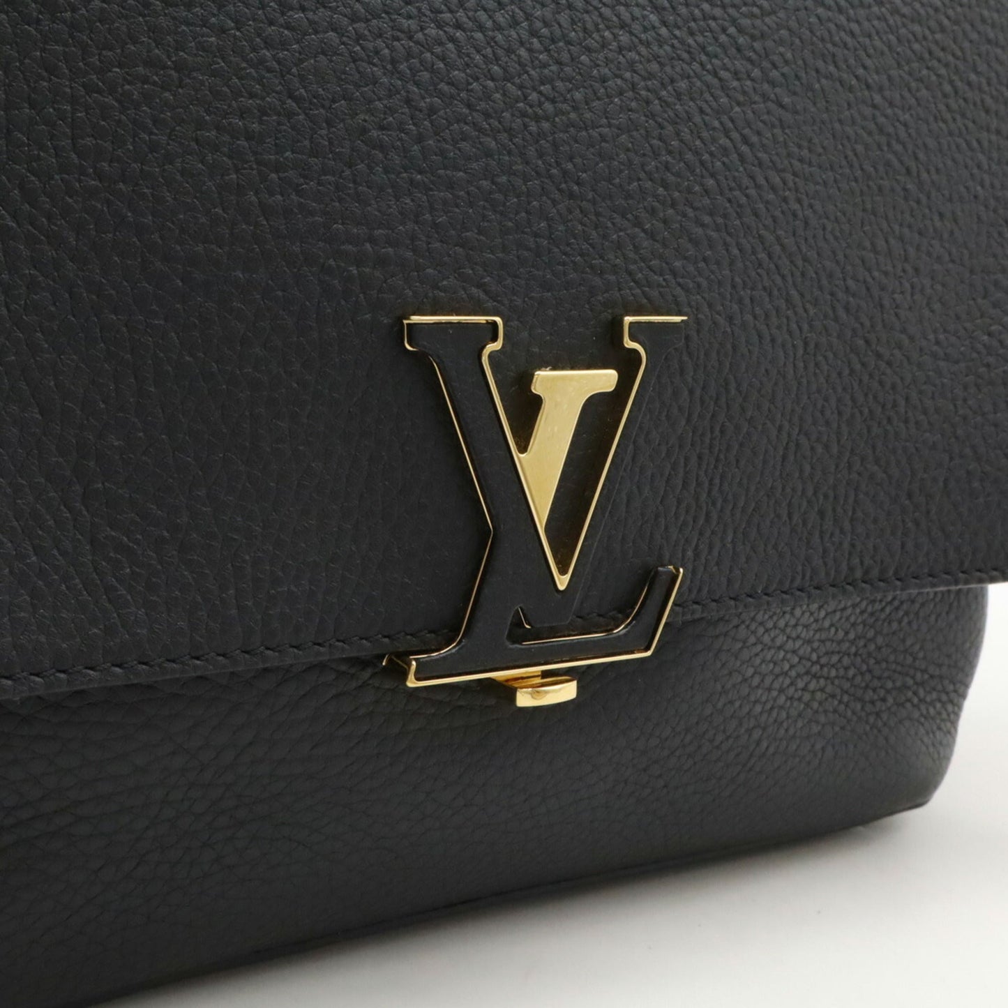 Louis Vuitton Noir Leather Handbag Shoulder Bag