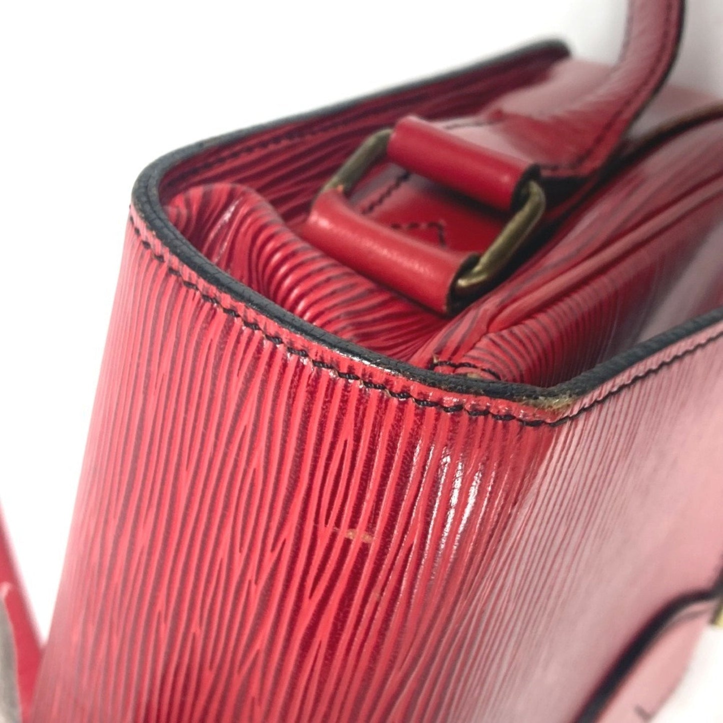 Louis Vuitton Red Color Epi Leather Pochette Shoulder Bag