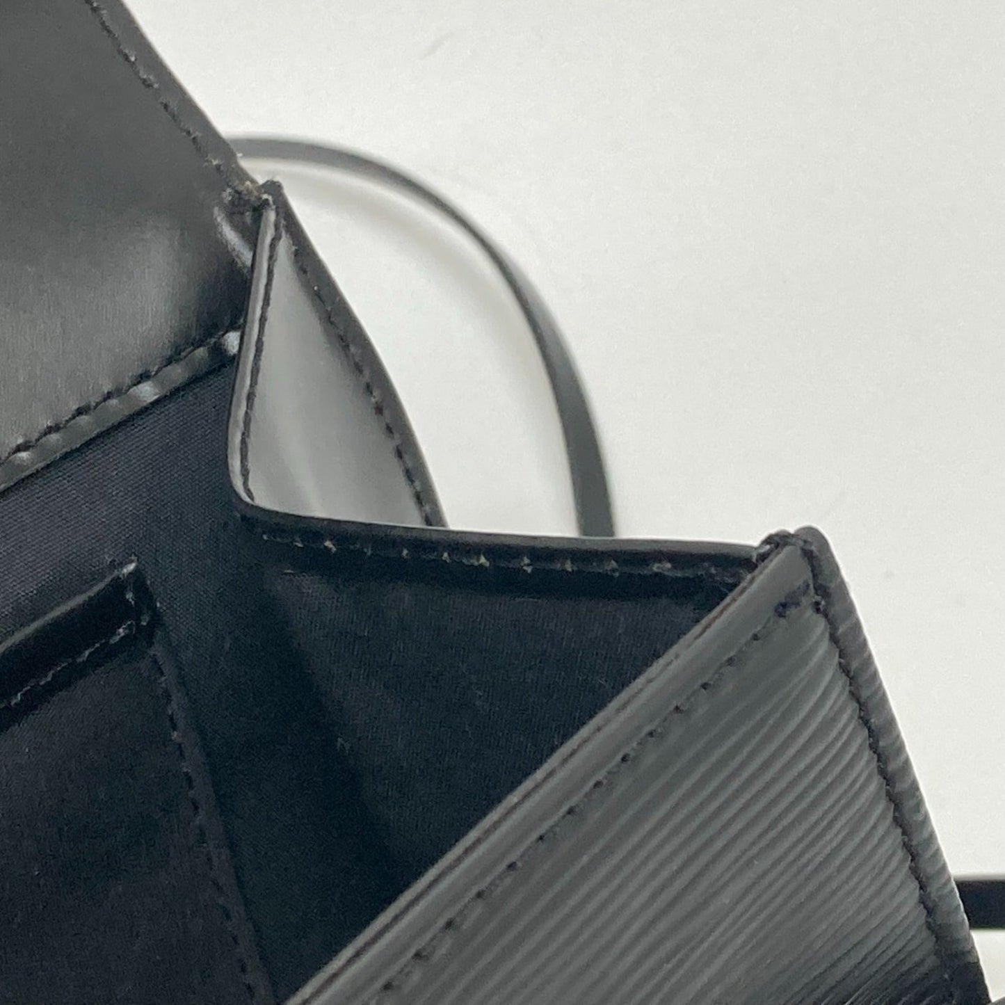 Louis Vuitton Black Leather Shoulder Bag