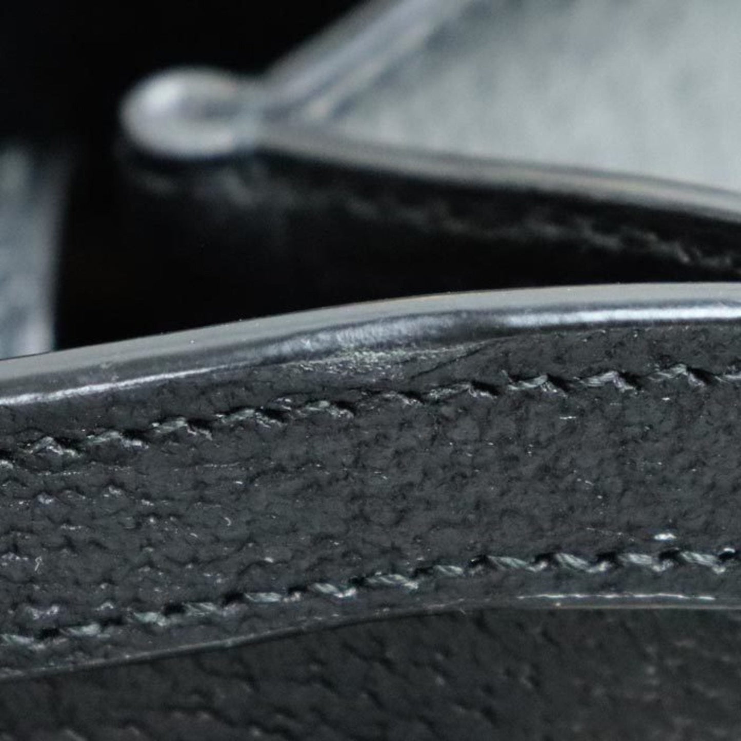 Gucci Black Leather Shoulder Bag