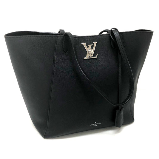 Louis Vuitton Black Leather Shoulder Bag ()