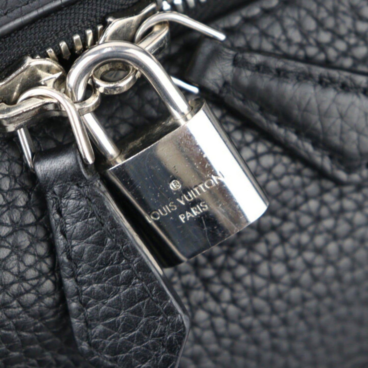 Louis Vuitton Black Leather Shoulder Bag