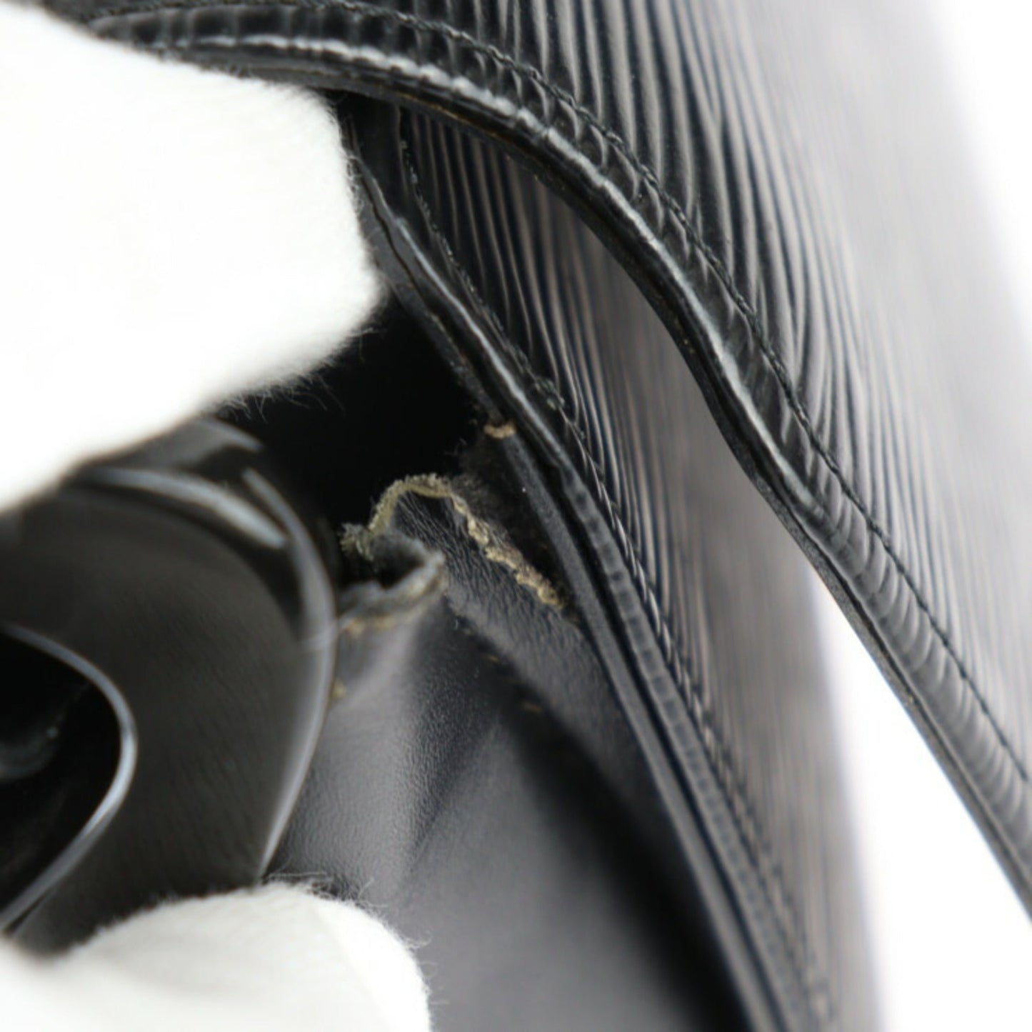 Louis Vuitton Epi Black Epi Leather Handbag Shoulder Bag