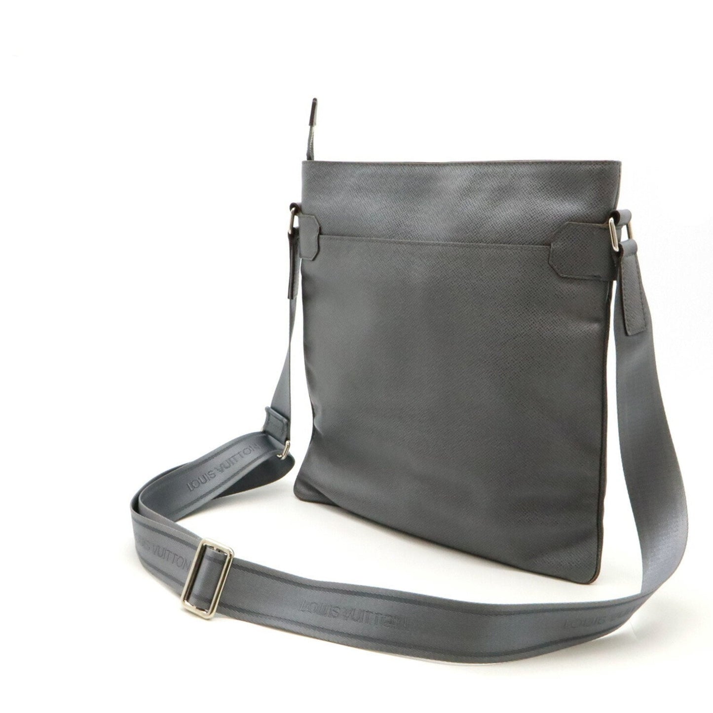 Louis Vuitton Taiga Glacier Taiga Leather Shoulder Bag