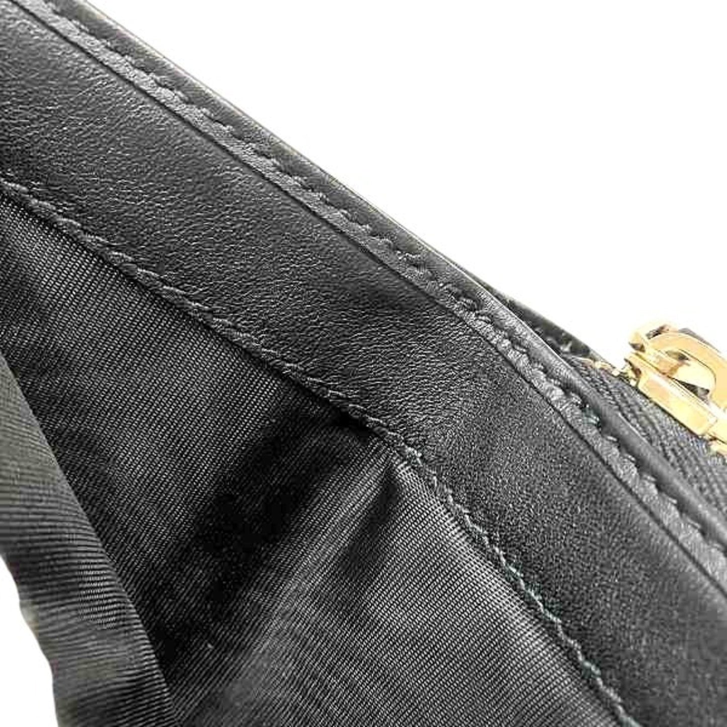 Gucci Black Leather Long Wallet (Bi-Fold)
