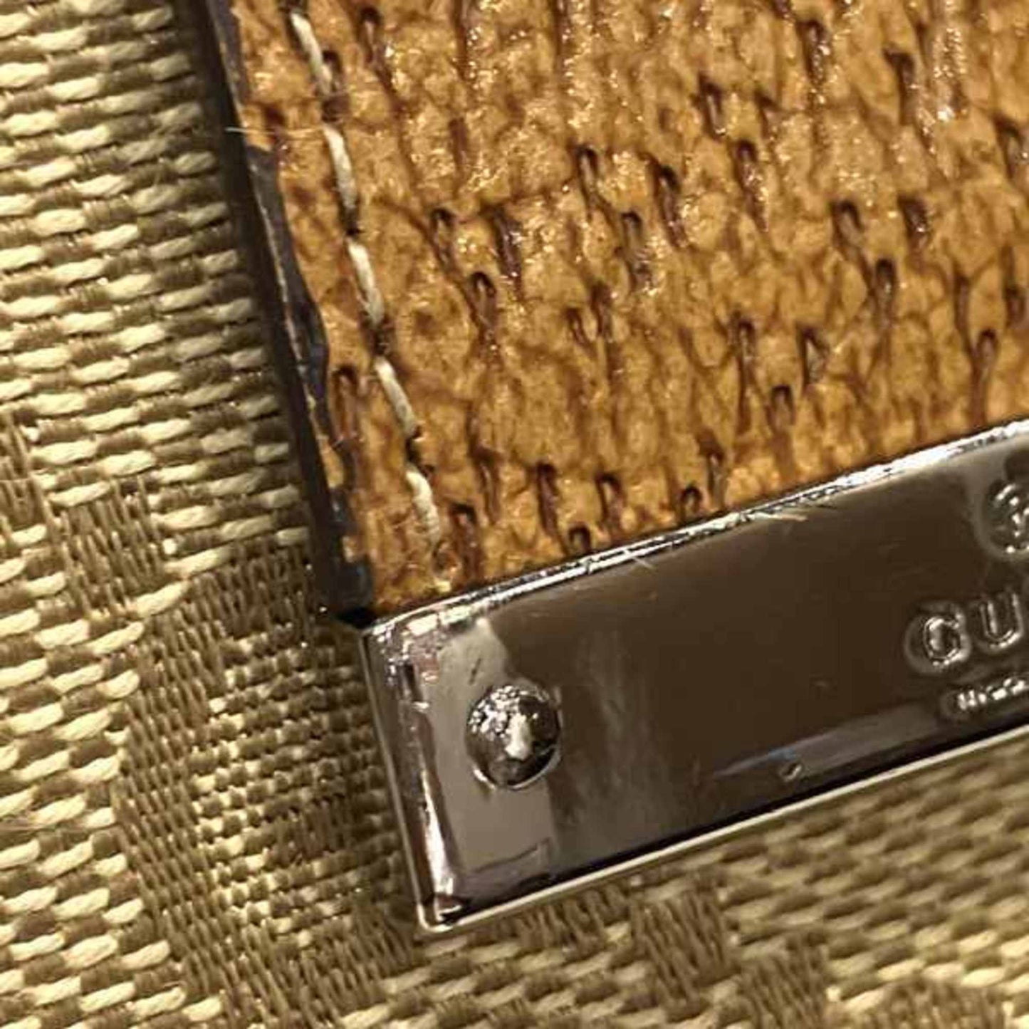 Gucci Beige Brown Canvas Leather Wallet (Bi-Fold)
