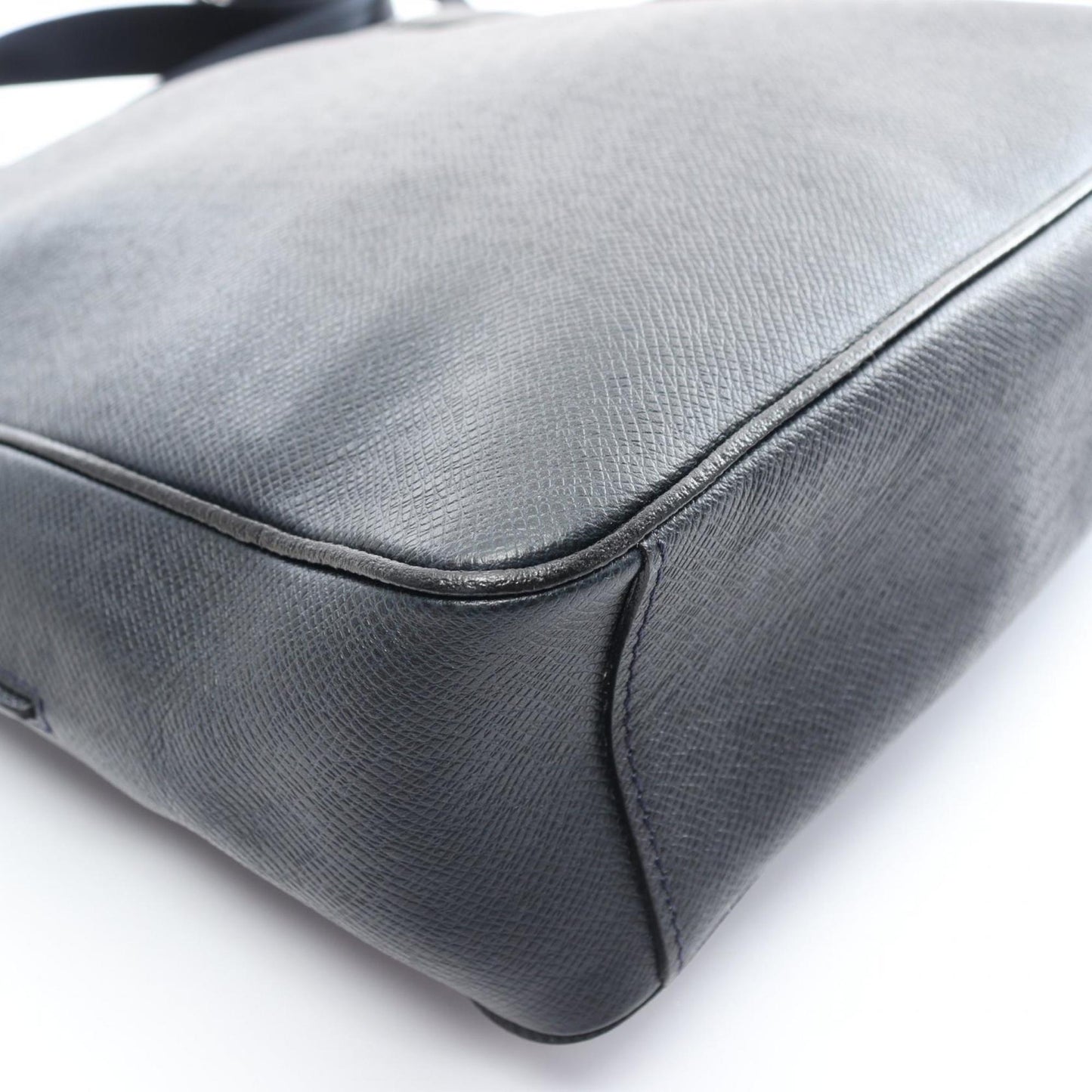 Louis Vuitton Boreal Navy Taiga Leather Shoulder Bag