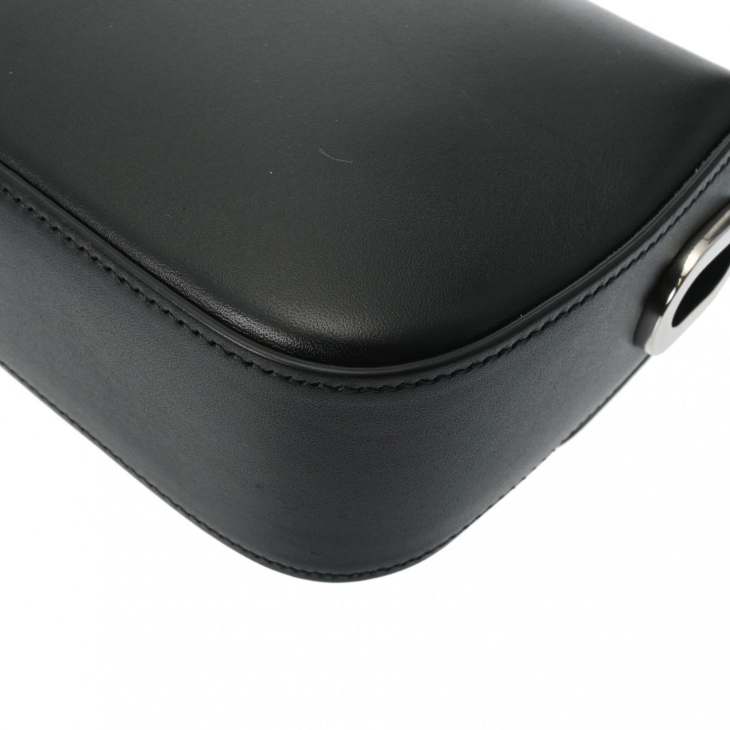 Gucci Black Leather Shoulder Bag