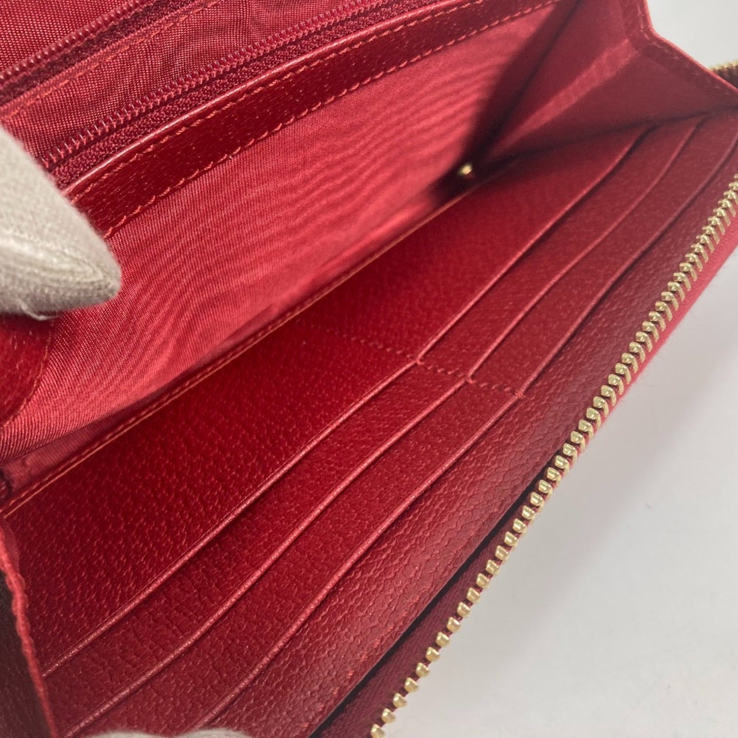Gucci Red Other Long Wallet (Bi-Fold)