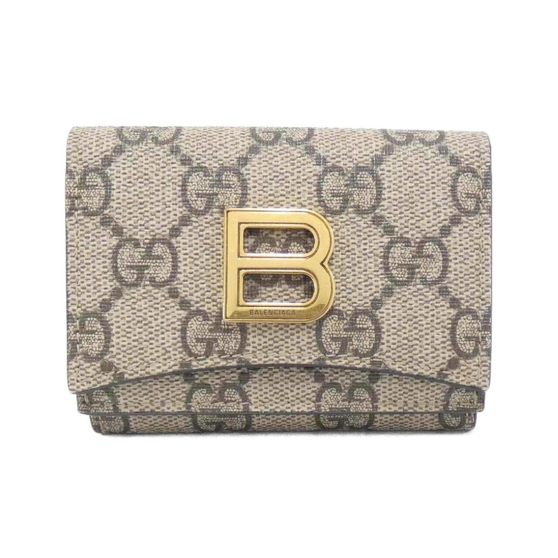 Gucci Beige Gg Supreme Wallet (Tri-Fold) ()