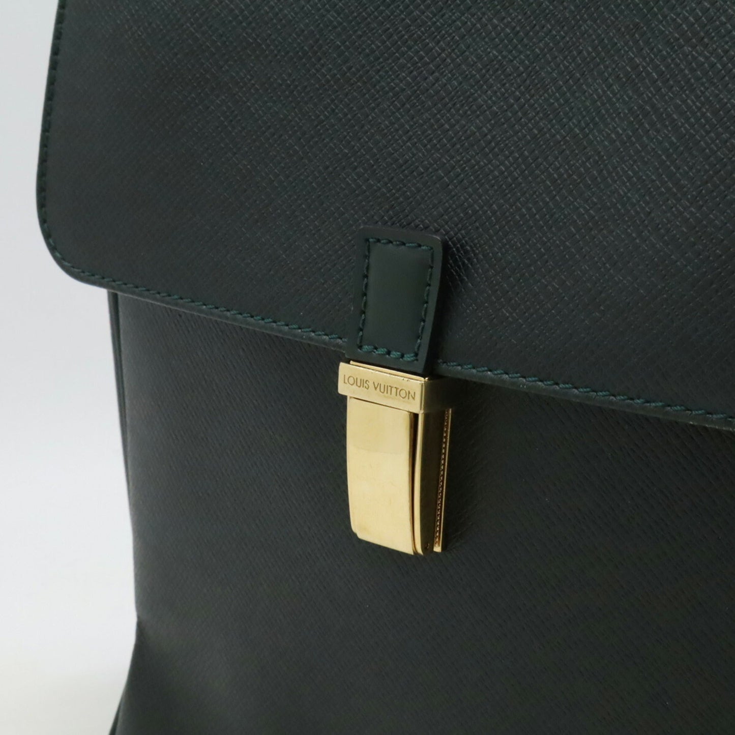 Louis Vuitton Episea Green Taiga Leather Shoulder Bag