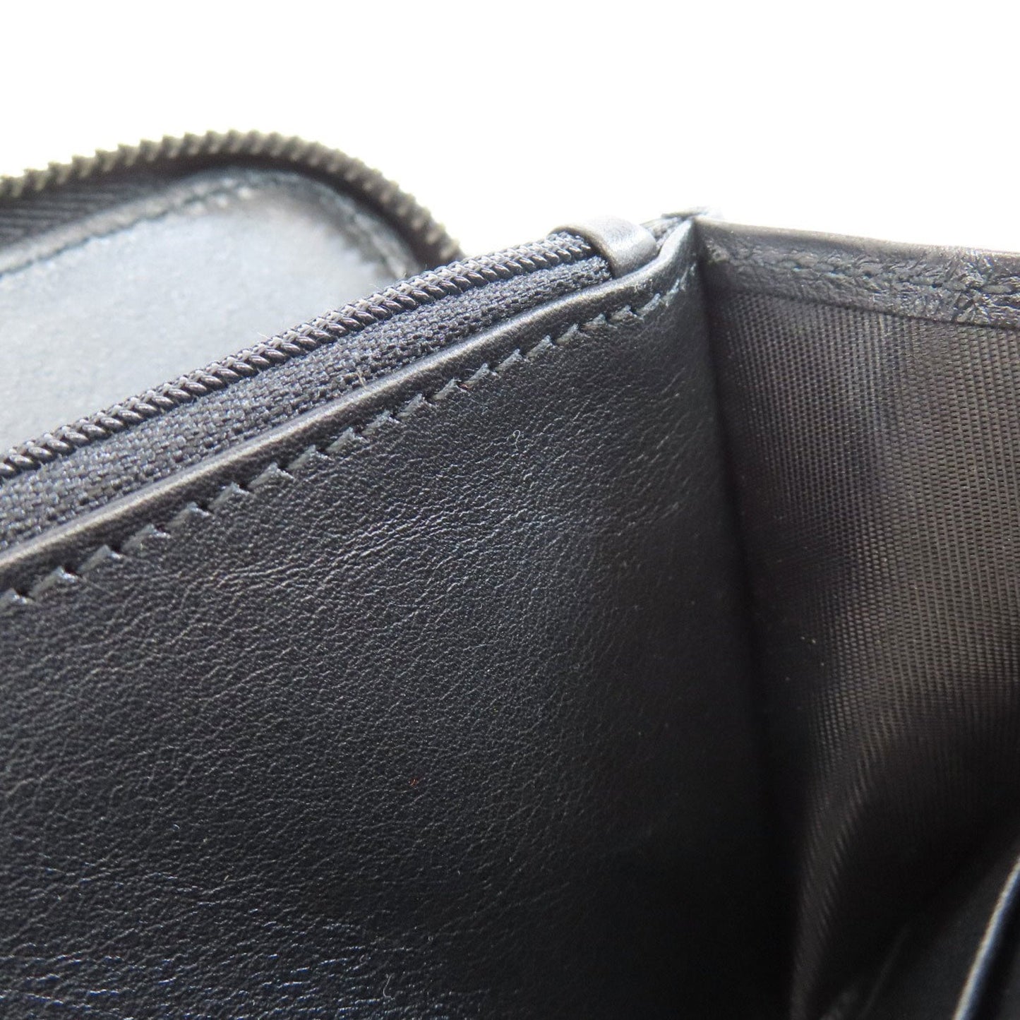 Gucci Black Leather Long Wallet (Bi-Fold)