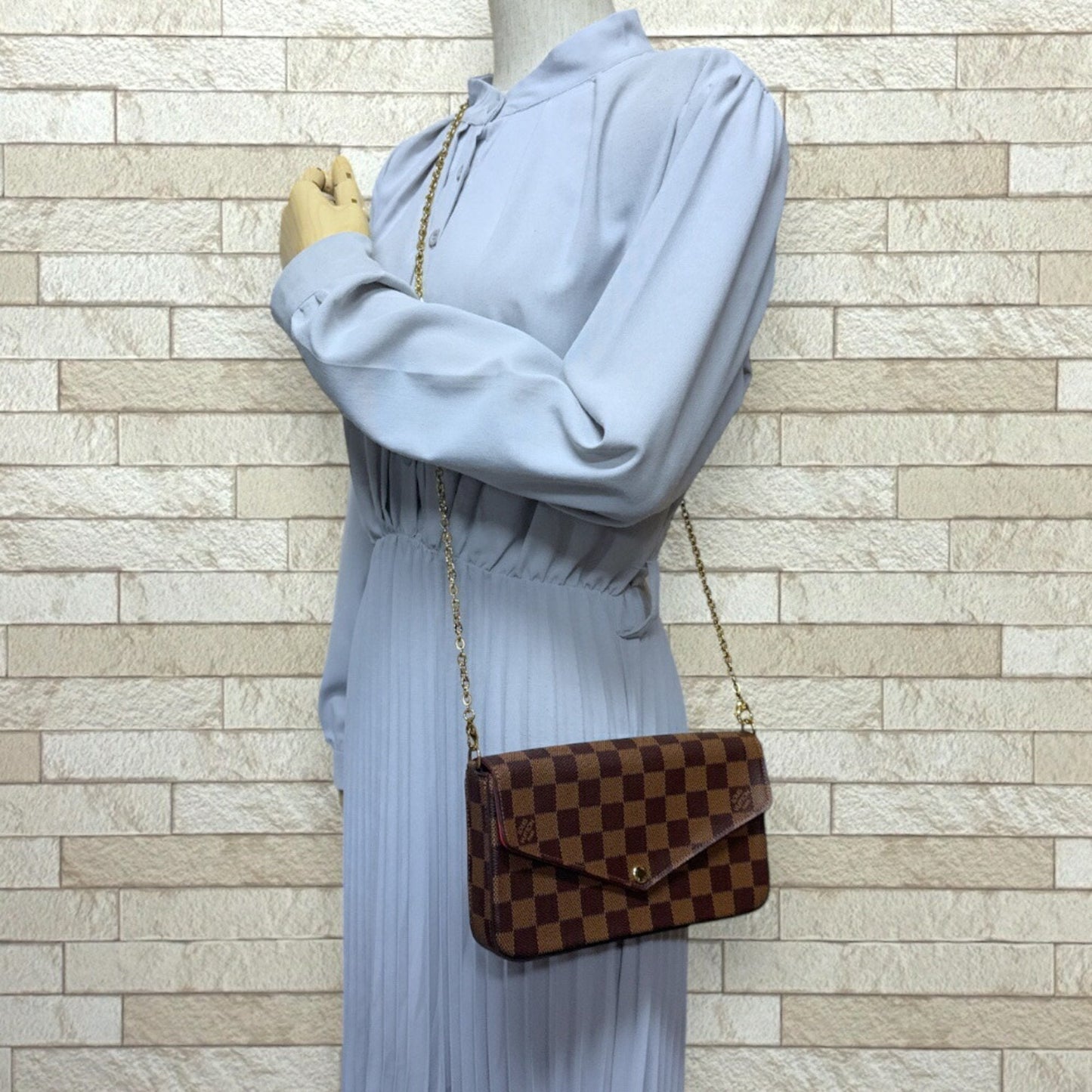 Louis Vuitton Brown Damier Canvas Pochette Shoulder Bag