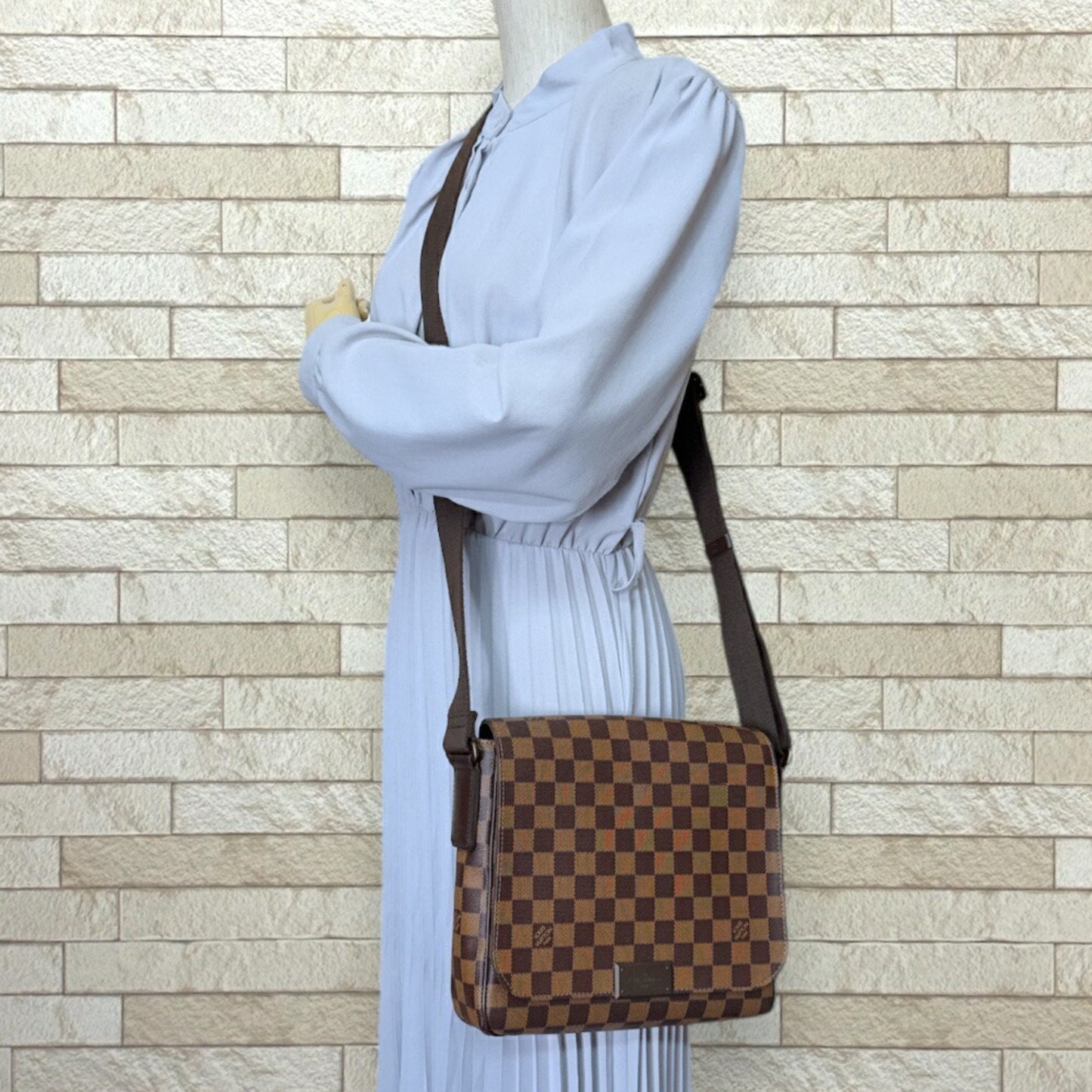 Louis Vuitton Damier Brown Damier Canvas Shoulder Bag