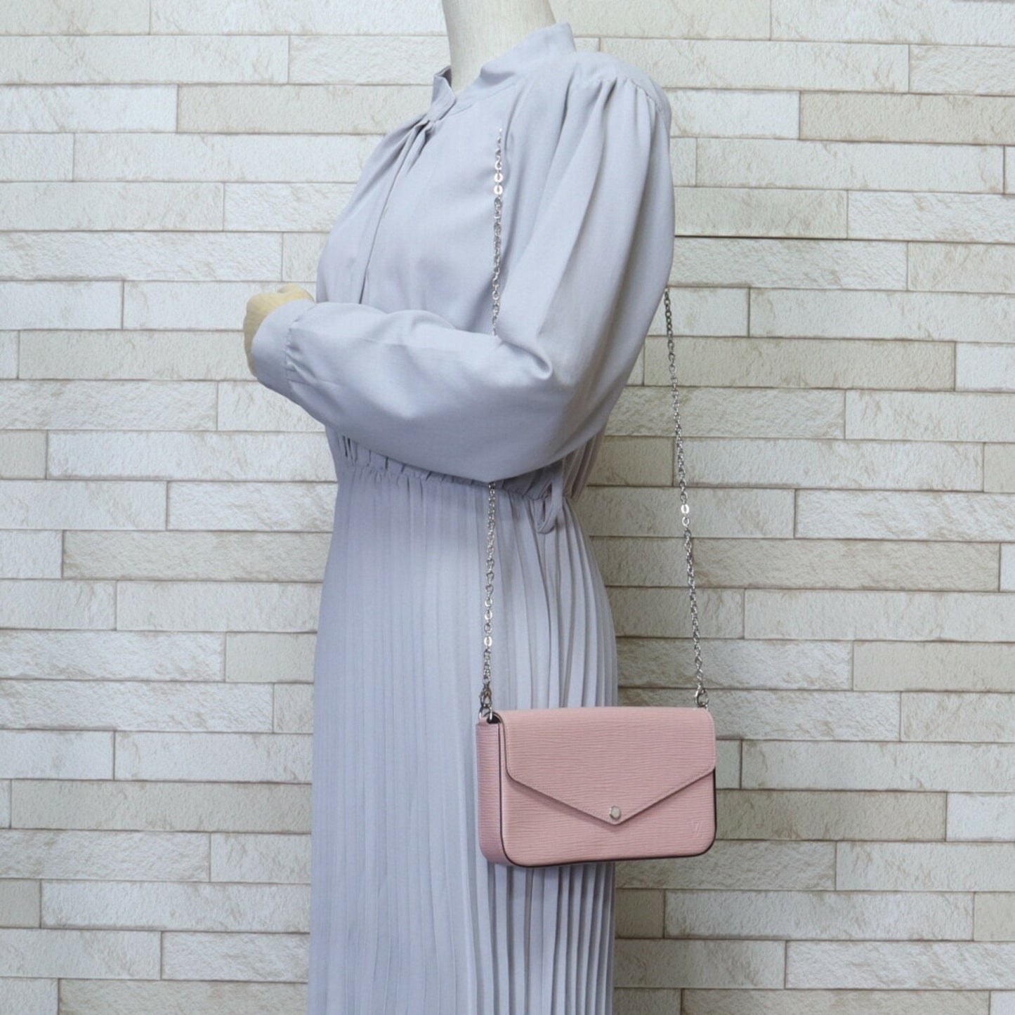 Louis Vuitton Epi Pink Rose Ballerine Epi Leather Shoulder Bag