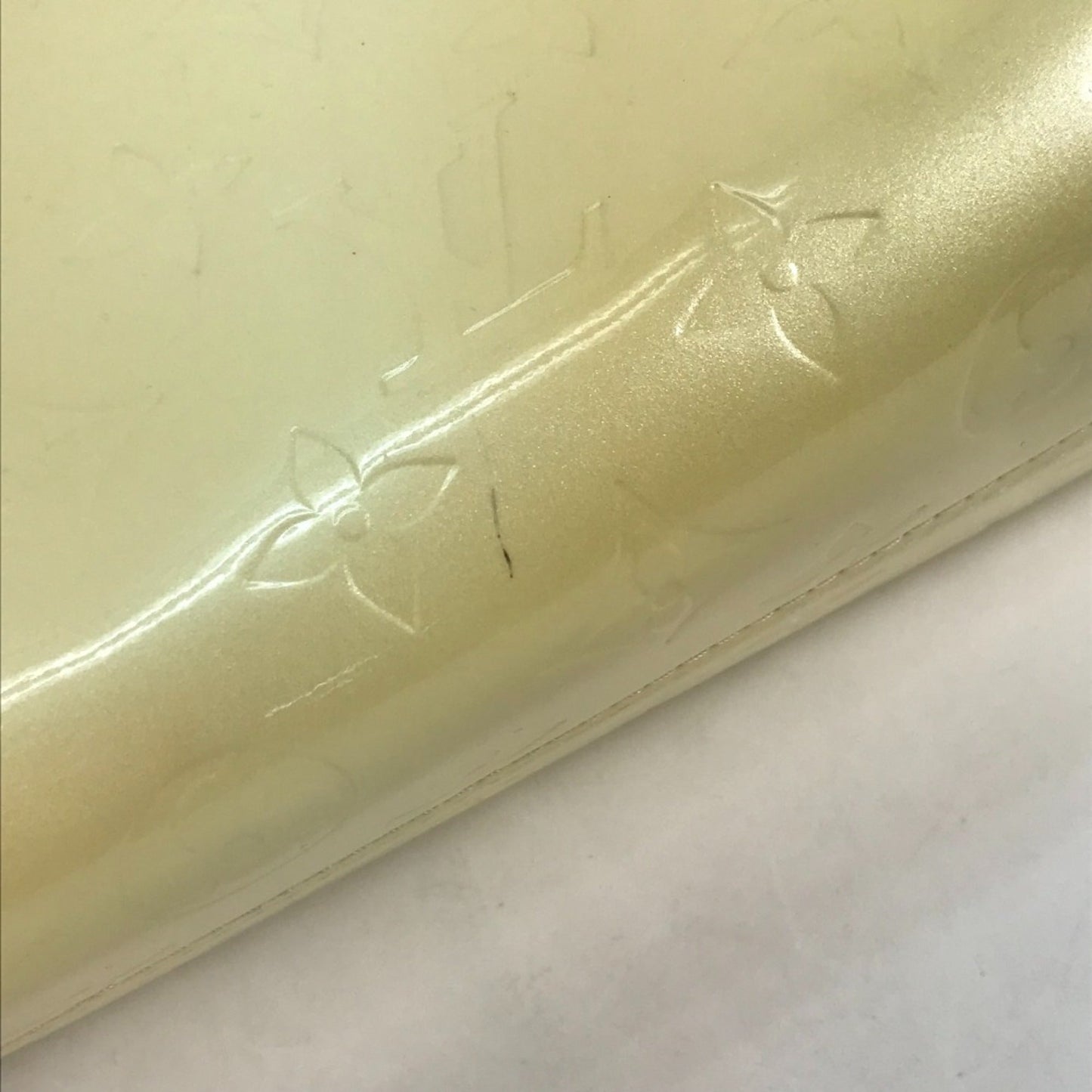 Louis Vuitton White Other Shoulder Bag