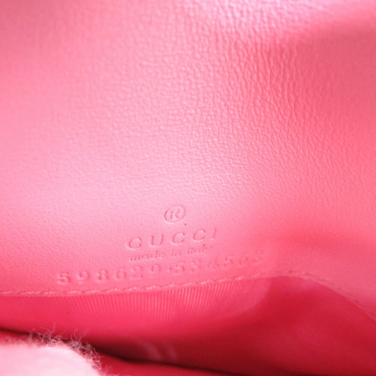 Gucci Pink Leather Wallet (Bi-Fold)
