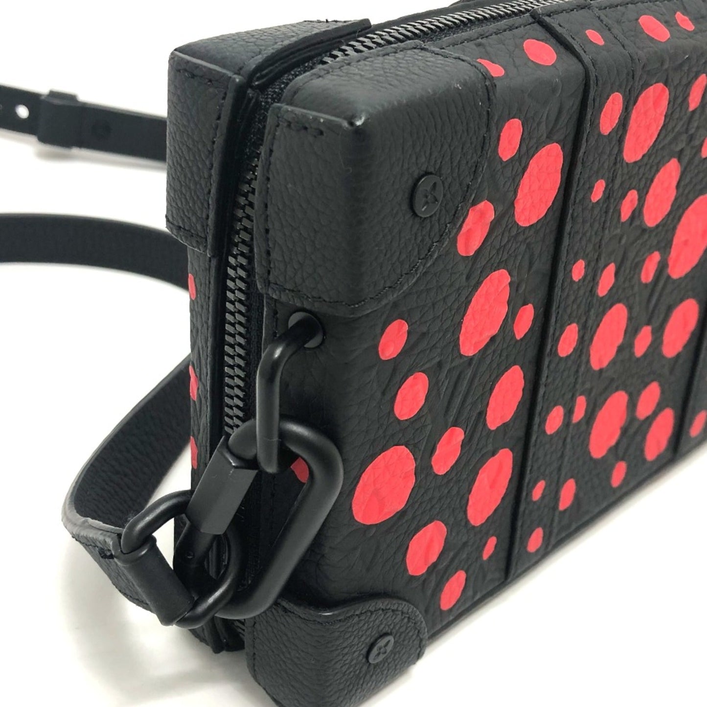 Louis Vuitton Black Leather Shoulder Bag