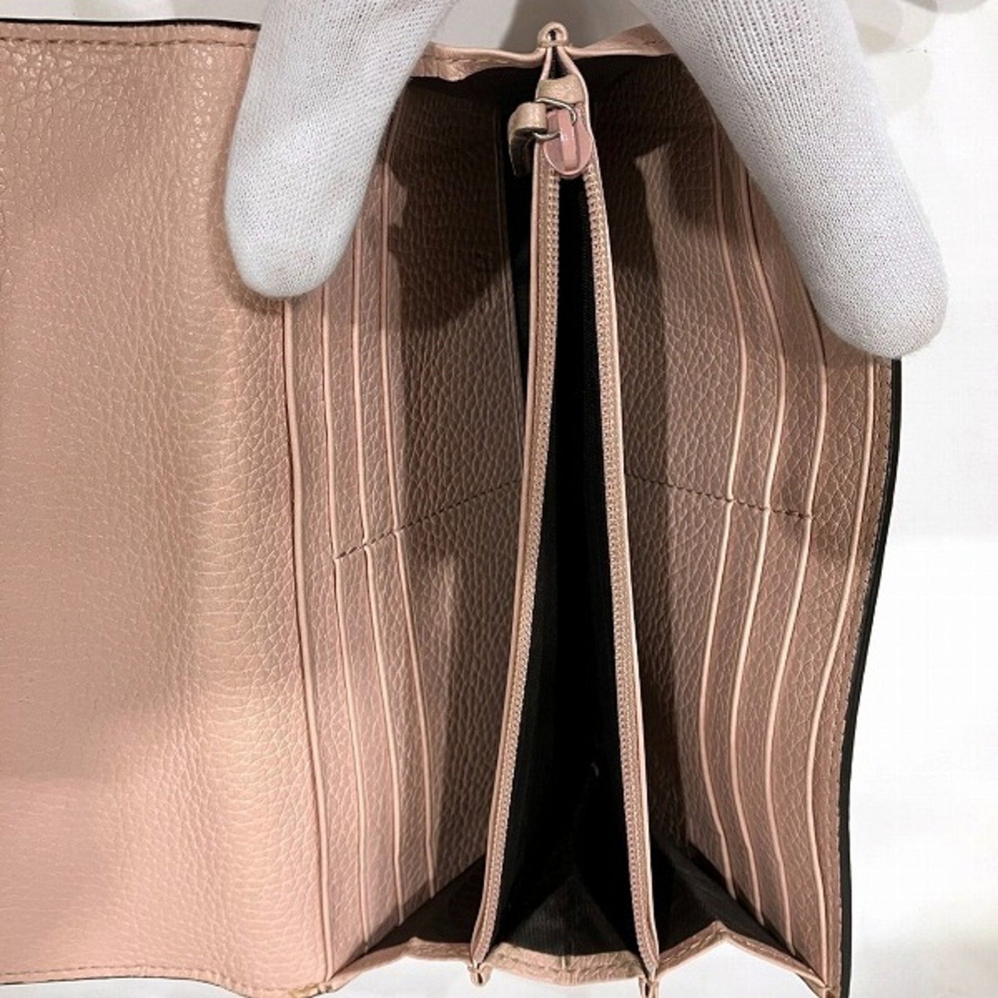 Gucci Pink Leather Coin Purse/Coin Case